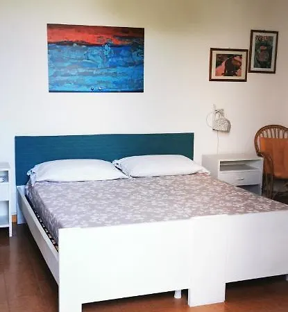 Baia A Schiera A 100 M Dalla Appartamento