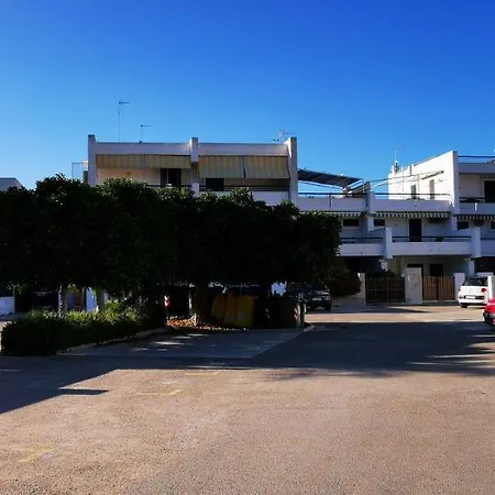 Appartamento Baia A Schiera A 100 M Dalla Gallipoli