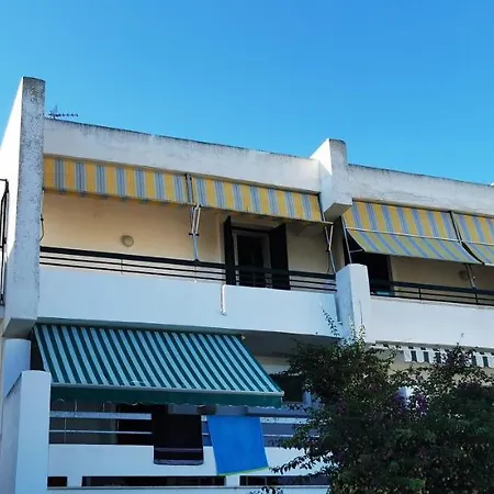 Appartamento Baia A Schiera A 100 M Dalla Gallipoli