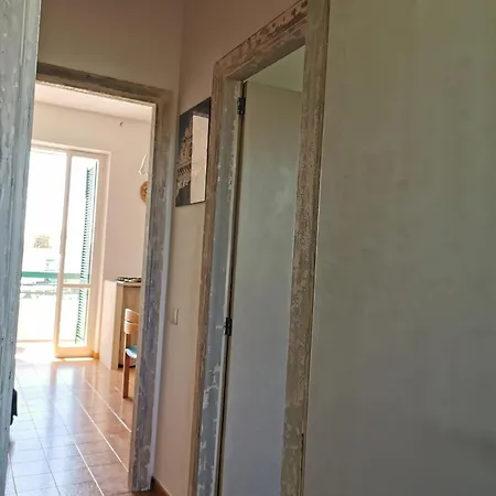 Appartamento Baia A Schiera A 100 M Dalla *