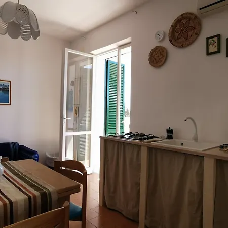 Baia A Schiera A 100 M Dalla * Gallipoli